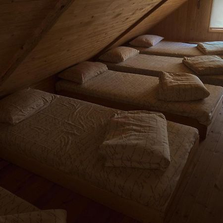 Krāslava Starp Debesim Un Zemi旅馆 外观 照片